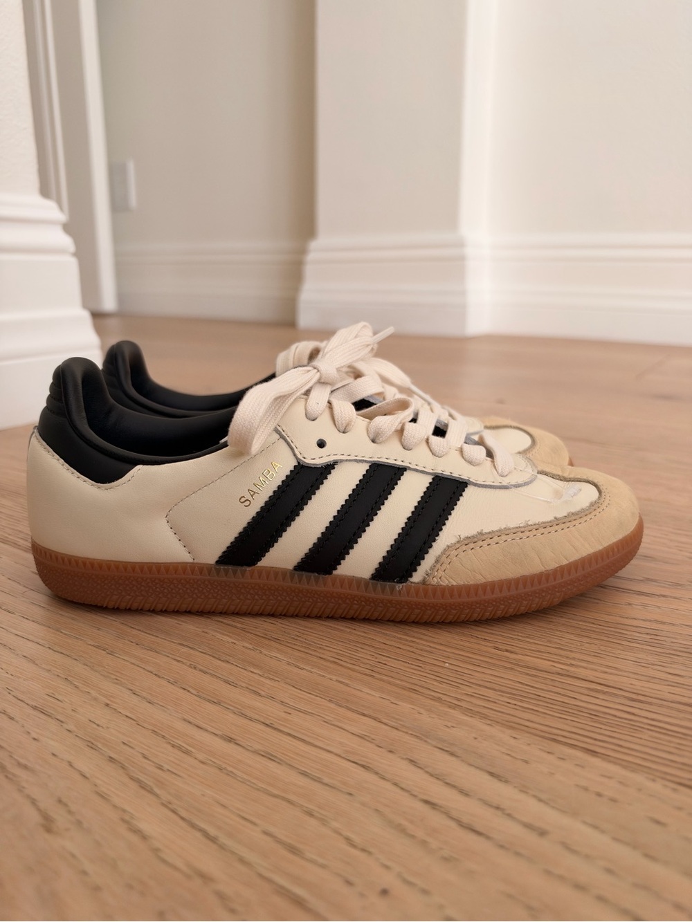 NWOT Adidas Samba OG Cream Black Gum Sneakers Women’s